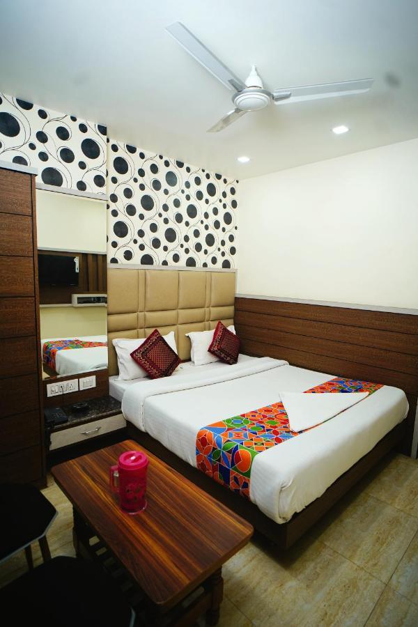 Hotel Delhi Darshan Deluxe-By Rsl Hospitality Neu-Delhi Exterior foto
